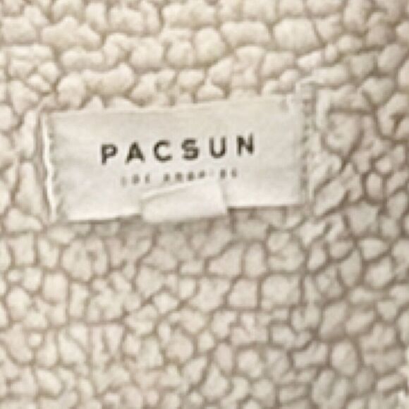 Pacsun Women’s Black Denim Jacket Size Medium Fleece Distressed Retro Boho 90s - Picture 4 of 11